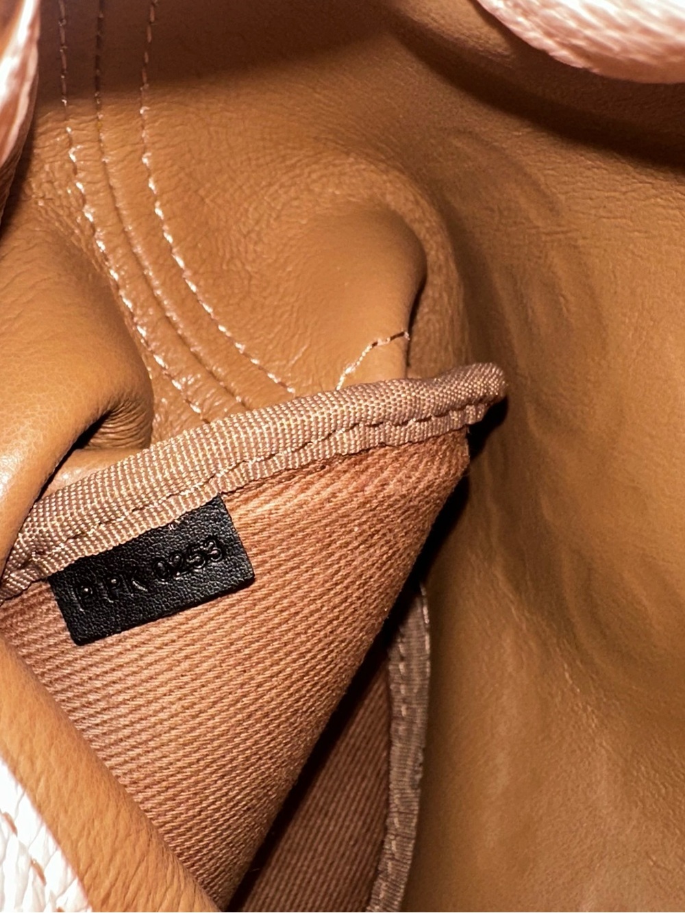Marc Jacobs Mini Bucket Bag - Picture 7 of 9